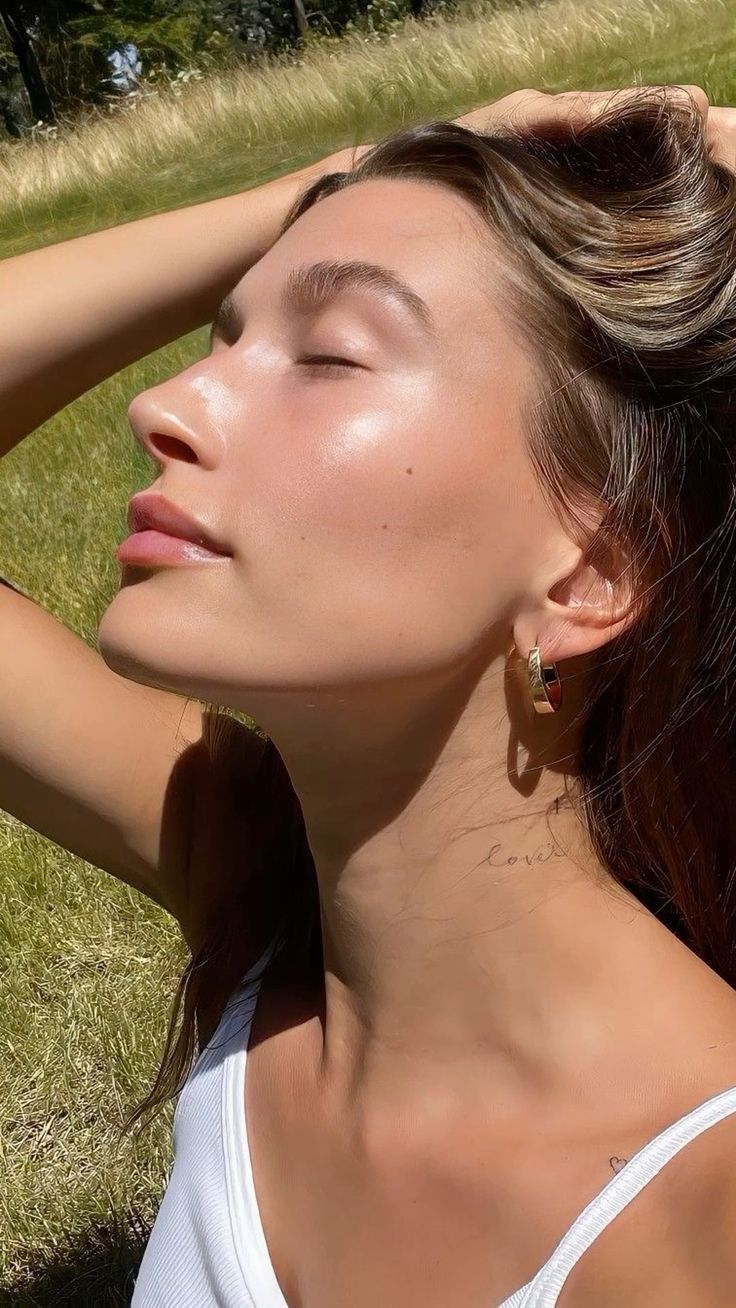 How Daily Skincare Habits Influence Skin Appearance Over Time